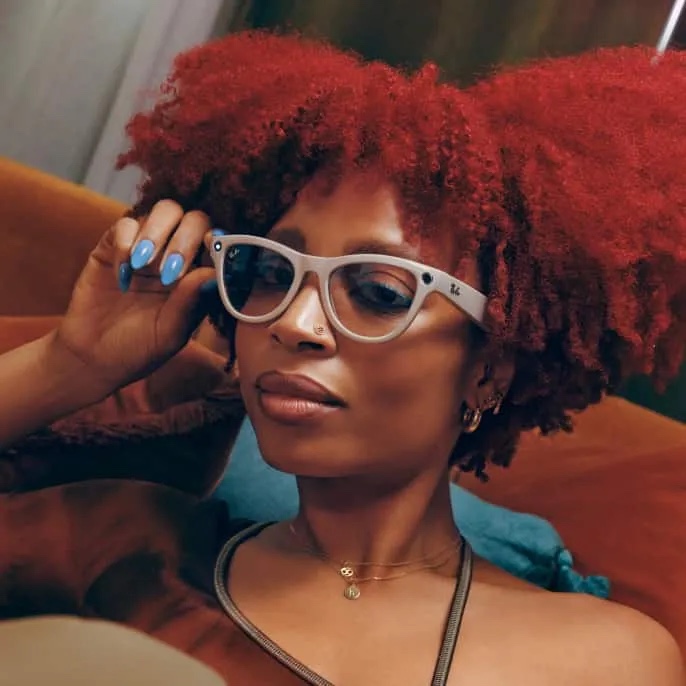 Ray-Ban Meta Skyler SmartGlasses