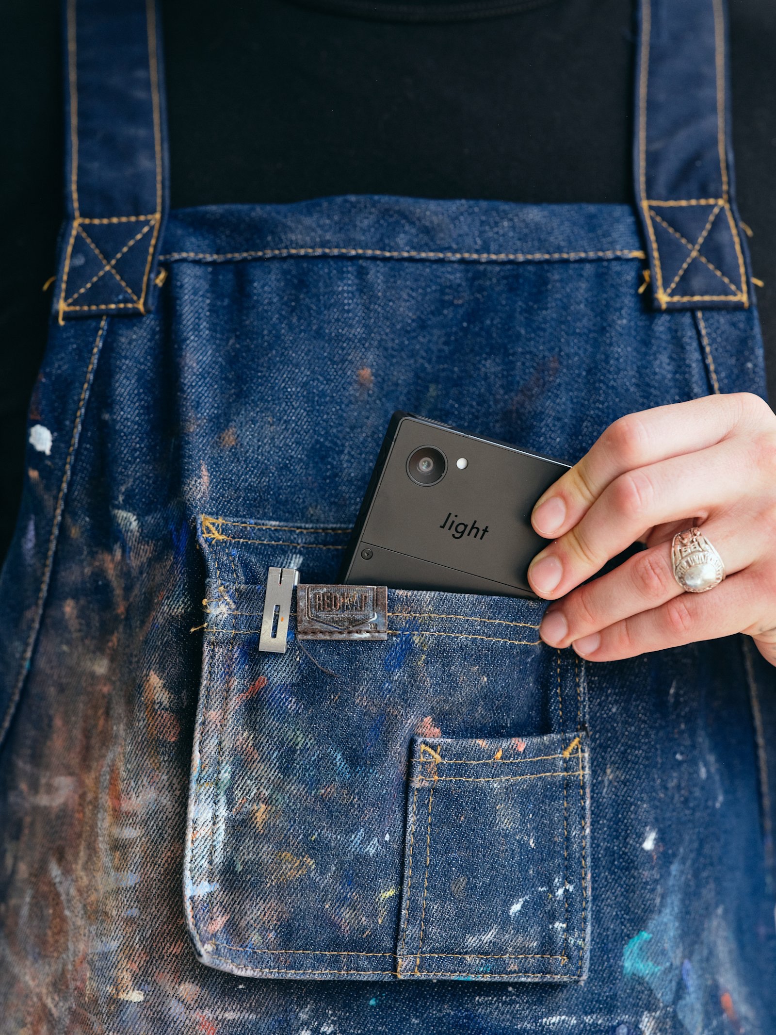 Light Phone 3 Review