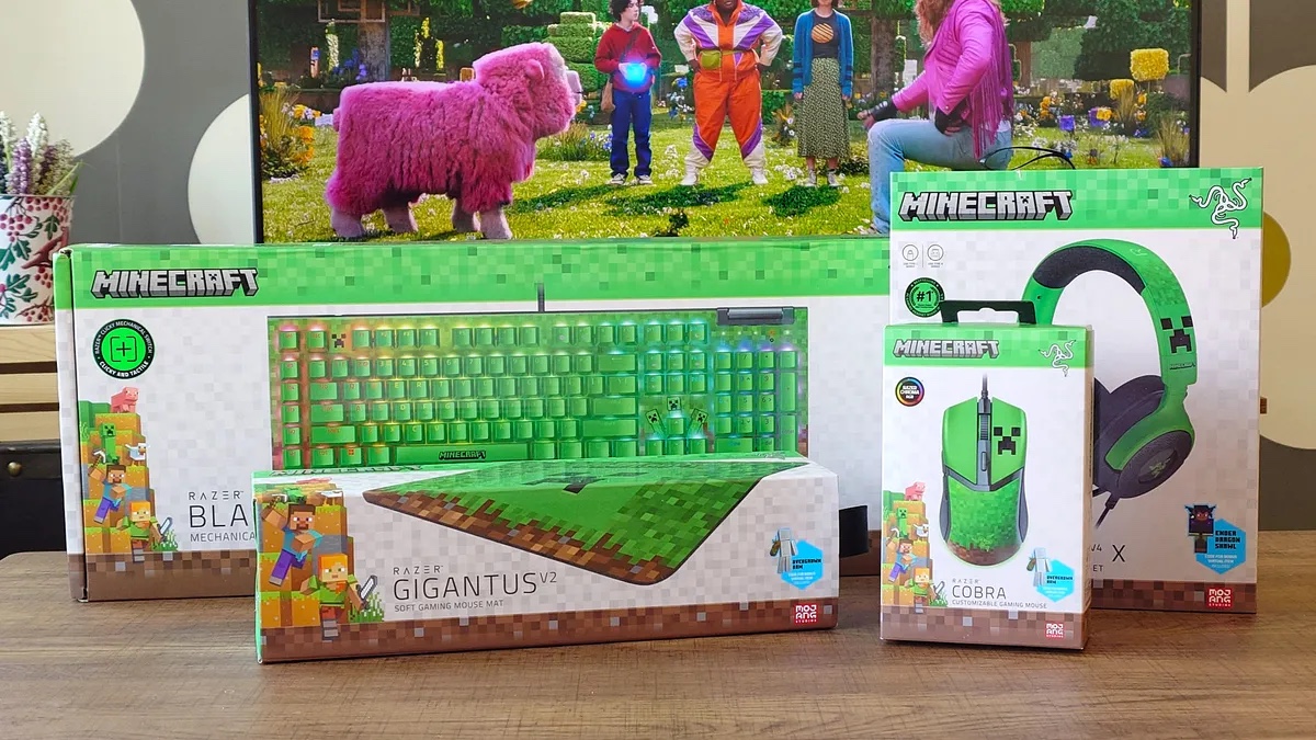 Razer x Minecraft